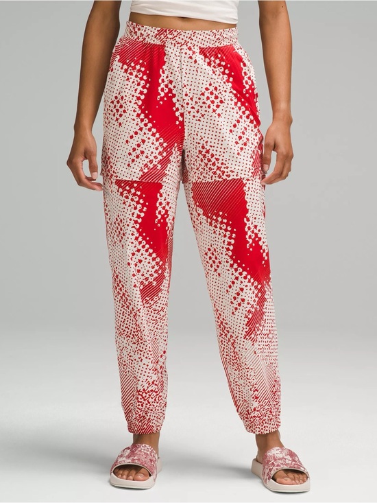 lululemon athletica Pants - Lululemon Team Canada Convertible Mid-Rise Pant
COC Logo